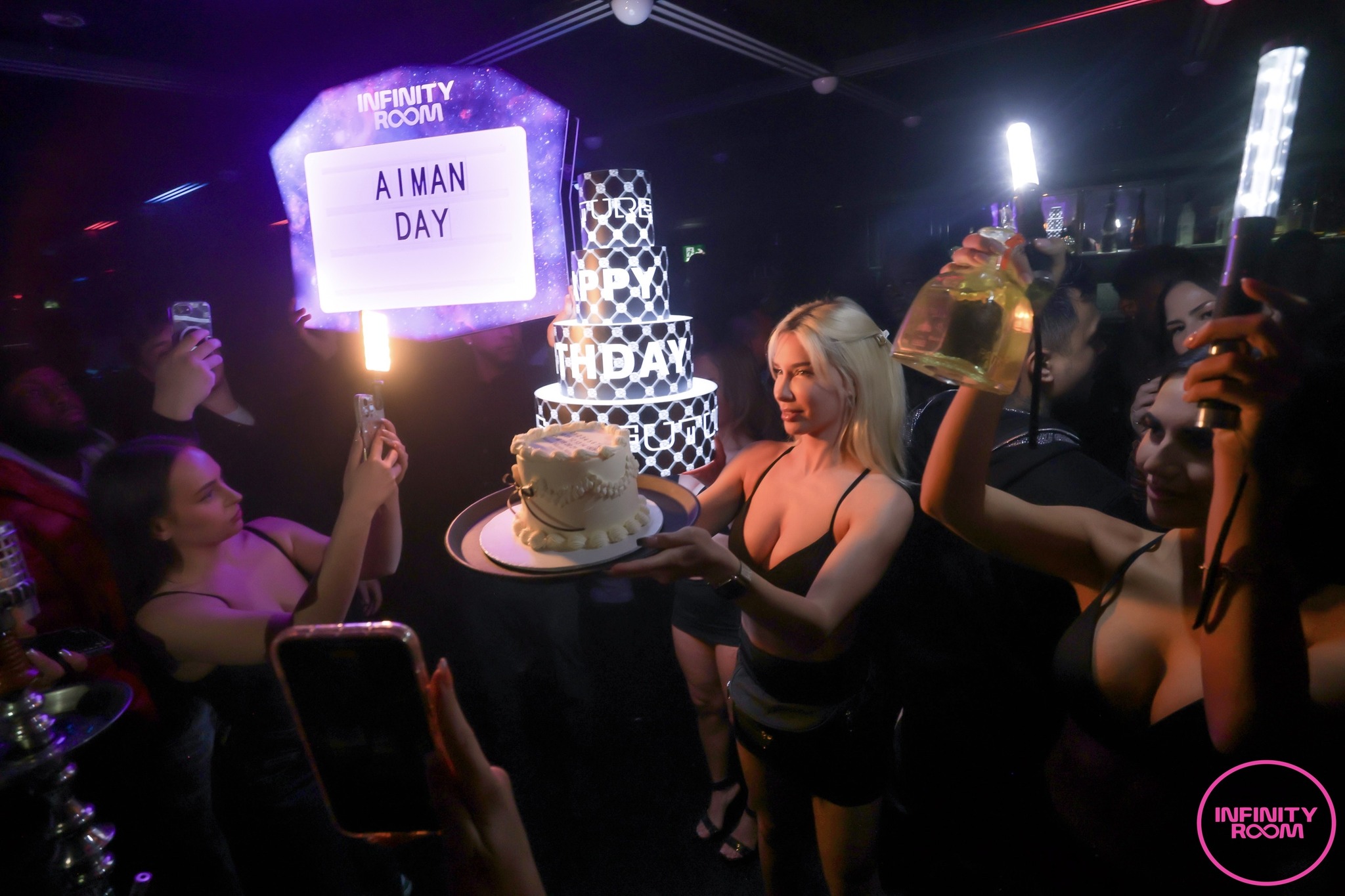 INFINITY ROOM Toronto THURSDAYS